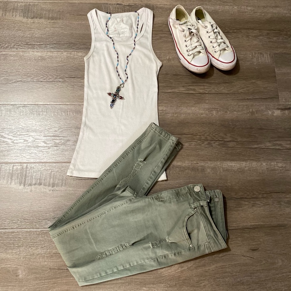 Refuge jeans - 3 pairs for $35 - Picture 3 of 4
